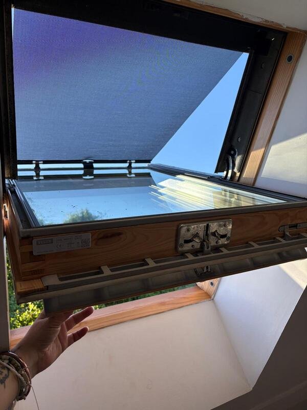 Velux avec protection solaire extérieure